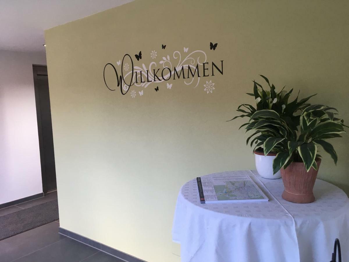 Ferienwohnungen Alpenflair - Barrierefrei Urlauben Oberammergau Esterno foto